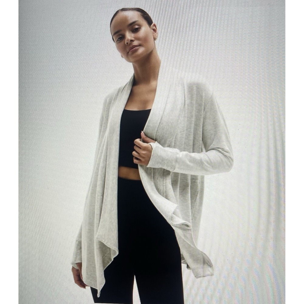 ATHLETA Women's Pranayama Wrap Cardigan Light Grey Heather Large NWT